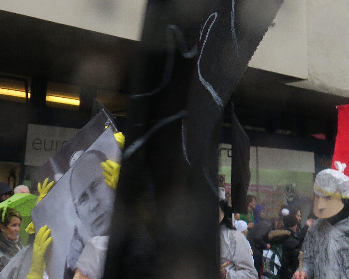 Trump, Ukrayna’yı Cezalandırıyor, Rusya’yı Ödüllendiriyor