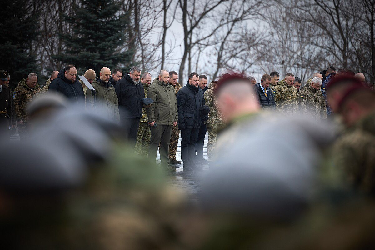 Ukrayna Savunması Gece: Rus Saldırısı ve Yakalanan Roket