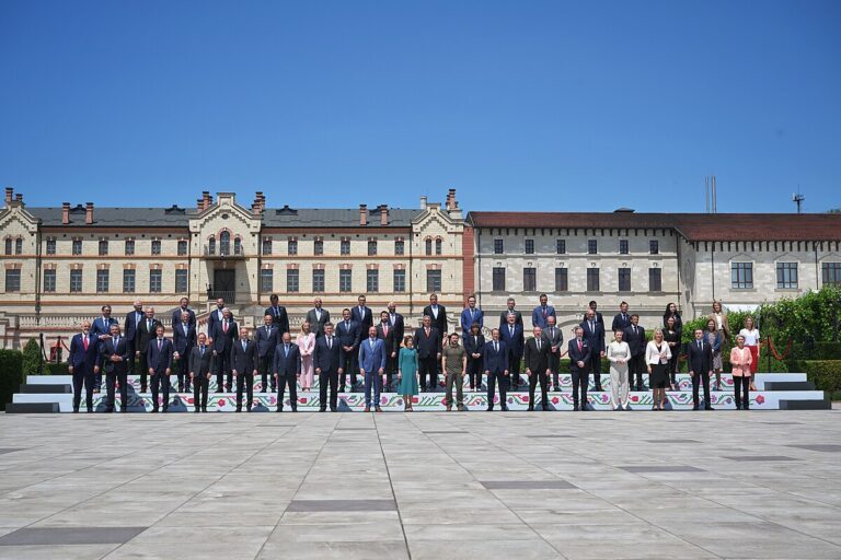 Zelensky Yunanistan Ziyareti ve Ukrayna Politikası