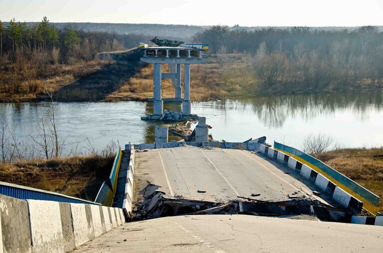 Ukrayna Haber: Antonivskyi Köprüsü Çevresinde Rus Saldırısı