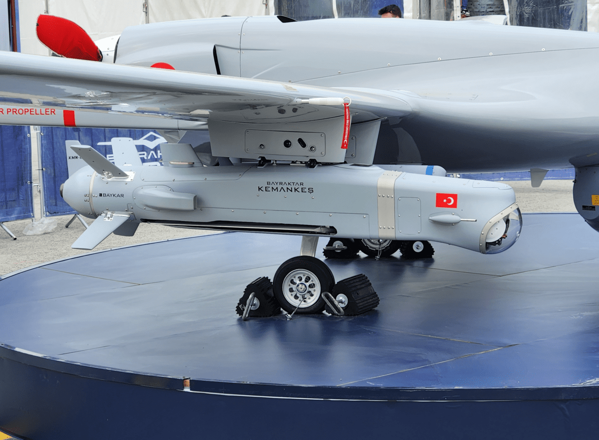 Kizilelma Dronu Orta Menzilli Hava-Hava Füzesini İlk Kez Ate