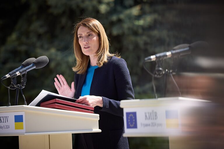 Ukrayna AB’ye Tam Oy Hakkı Olmadan Katılabilir