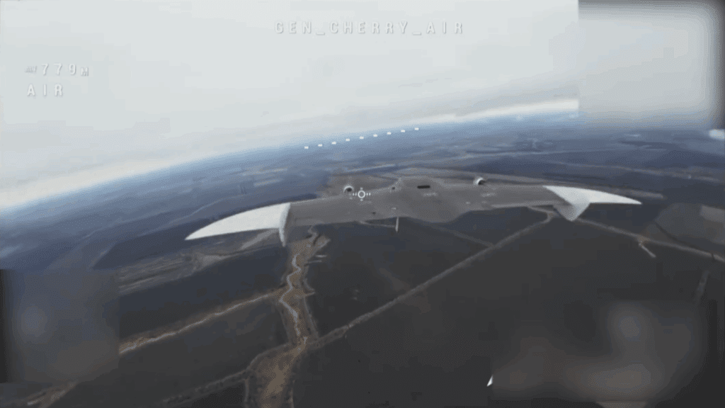 Ukrayna, Interceptor Drone ile Rus Gözetleme Dronesini Yıktı