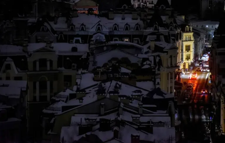 Kyiv ve Chernihiv’de 39.000+ Kişi Elektriksiz (27 Aralık)