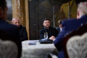 Ukrayna’da Maaşları Üç Katına Çıkaracak ABD Planı