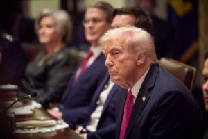 Trump, Rusya Savaşını Venezuela Operasyonuna Göre İlkel Dedi