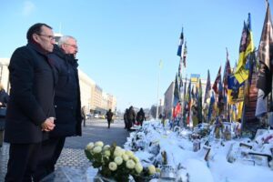 Norveç'ten 400 Milyon Dolarlık Enerji ve Maaş Desteği