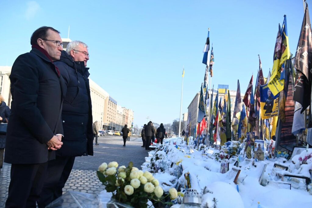 Norveç'ten 400 Milyon Dolarlık Enerji ve Maaş Desteği