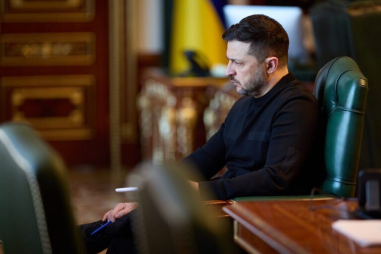 Zelenskiy Davos’u Atladı: Enerji Krizini Ülkede Yönetiyor