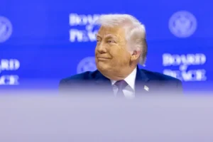 Ukrayna'da 'lik Anket Trump'a Olumsuz Bakış