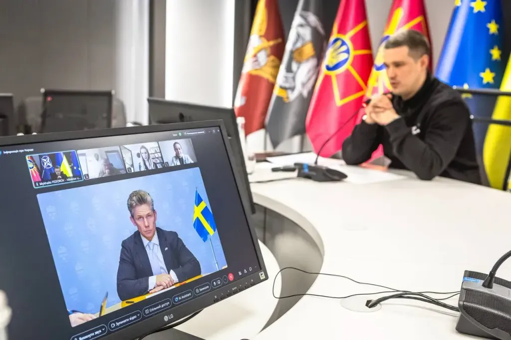 İsveç'ten Ukrayna'ya Hava Savunma ve Dron Yardımı