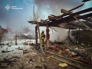 Zelenski: Rusya 400 dron ve 40 füze ile enerjiyi hedef aldı