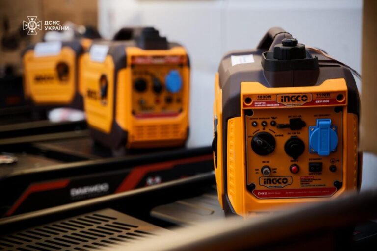 Azerbaycan’dan Ukrayna Acil Servisine Jeneratör Desteği