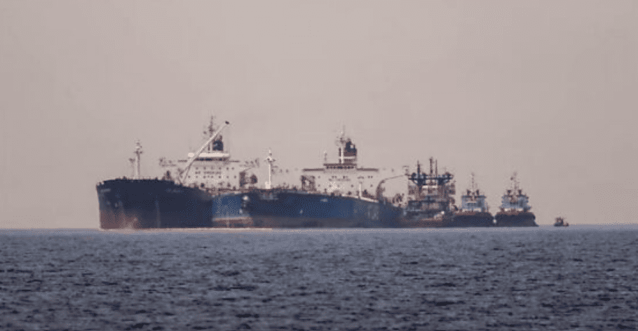 Zelenskiy 225 Gölge Filosu Kaptanına Kaçak Petrol Yaptırımı