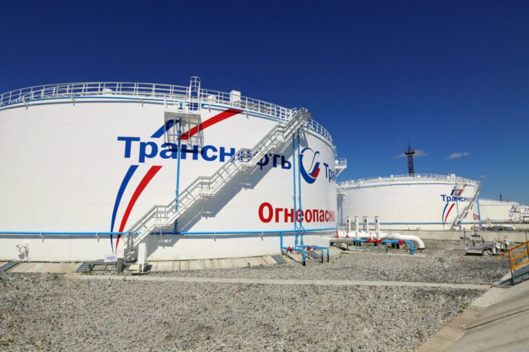 Ukrayna Ekonomisi: İngiltere’den 300’ü Hedef Alan Yaptırım